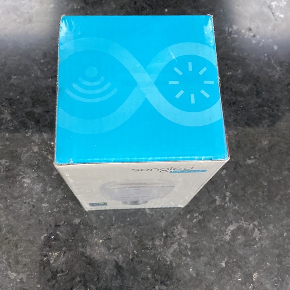 Sengled Boost - Dimmable LED Bulb with Integrated Wi-Fi Repeater - Picture 6 of 6